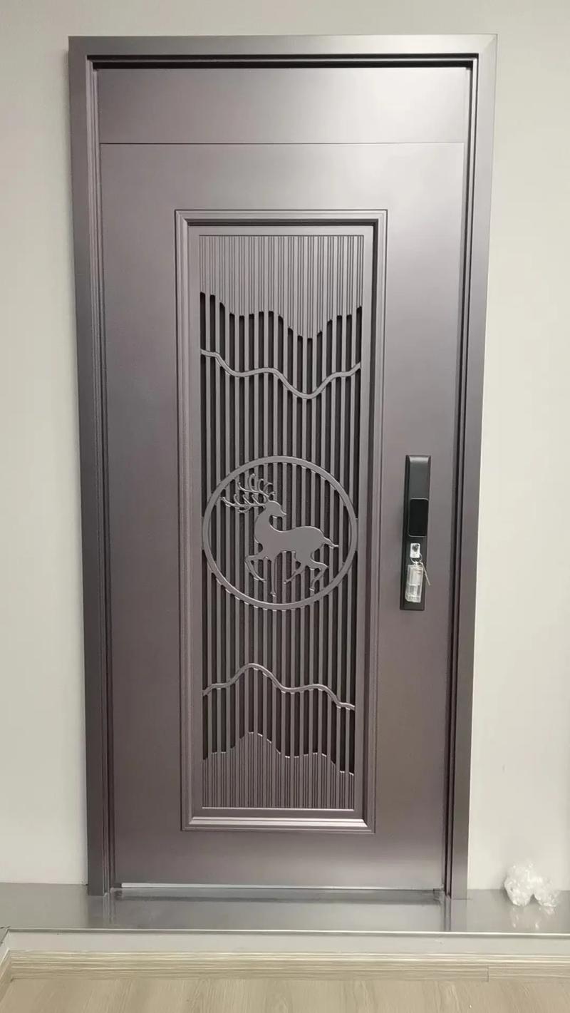 精雕鑄鋁門 金屬門窗的藝術革新與家居守護